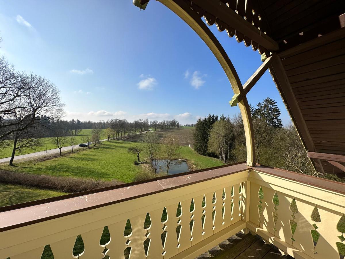 Gaestehaus Gut Frauendorf Windorf  Exterior foto